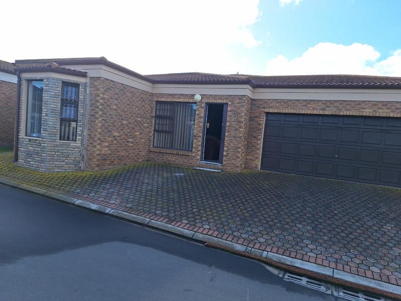 To Let 3 Bedroom Property for Rent in Hartenbos Western Cape